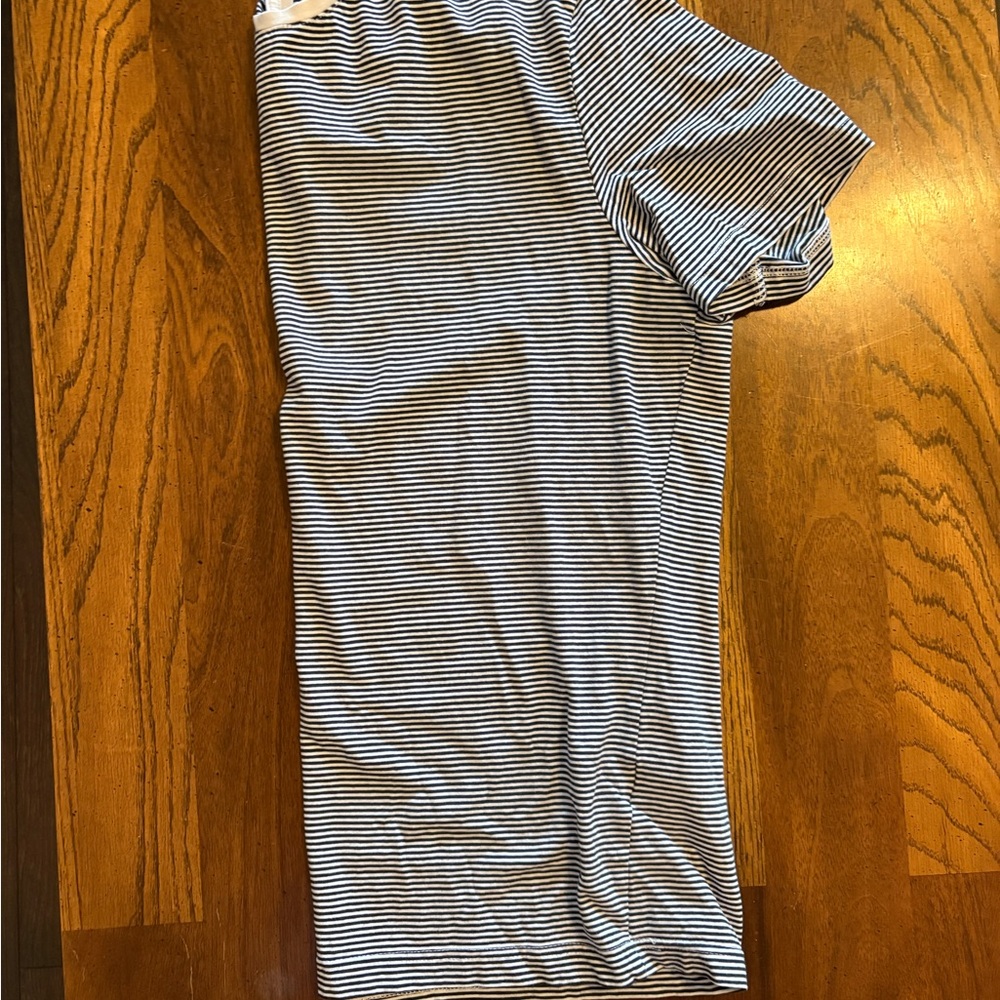 H&M Black and White Striped Short Sleeve Tee Slim Fit - Picture 3 of 3